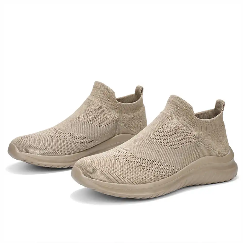 Beige Zachte Nieuwe Nieuwighei - Outdoor Sport Climbing Uk recensie en prijs