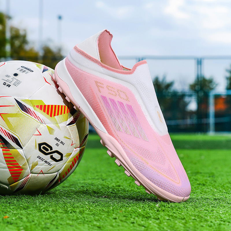 Nieuwe voetbalschoenen voor he - Outdoor Sport Court recensie en prijs